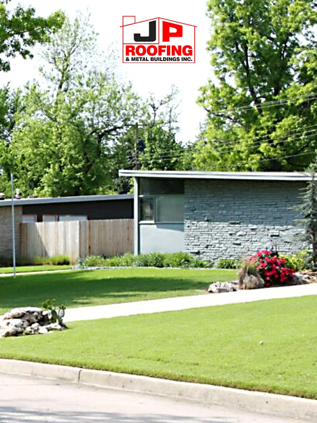 What Is Flat Roof Maintenance?