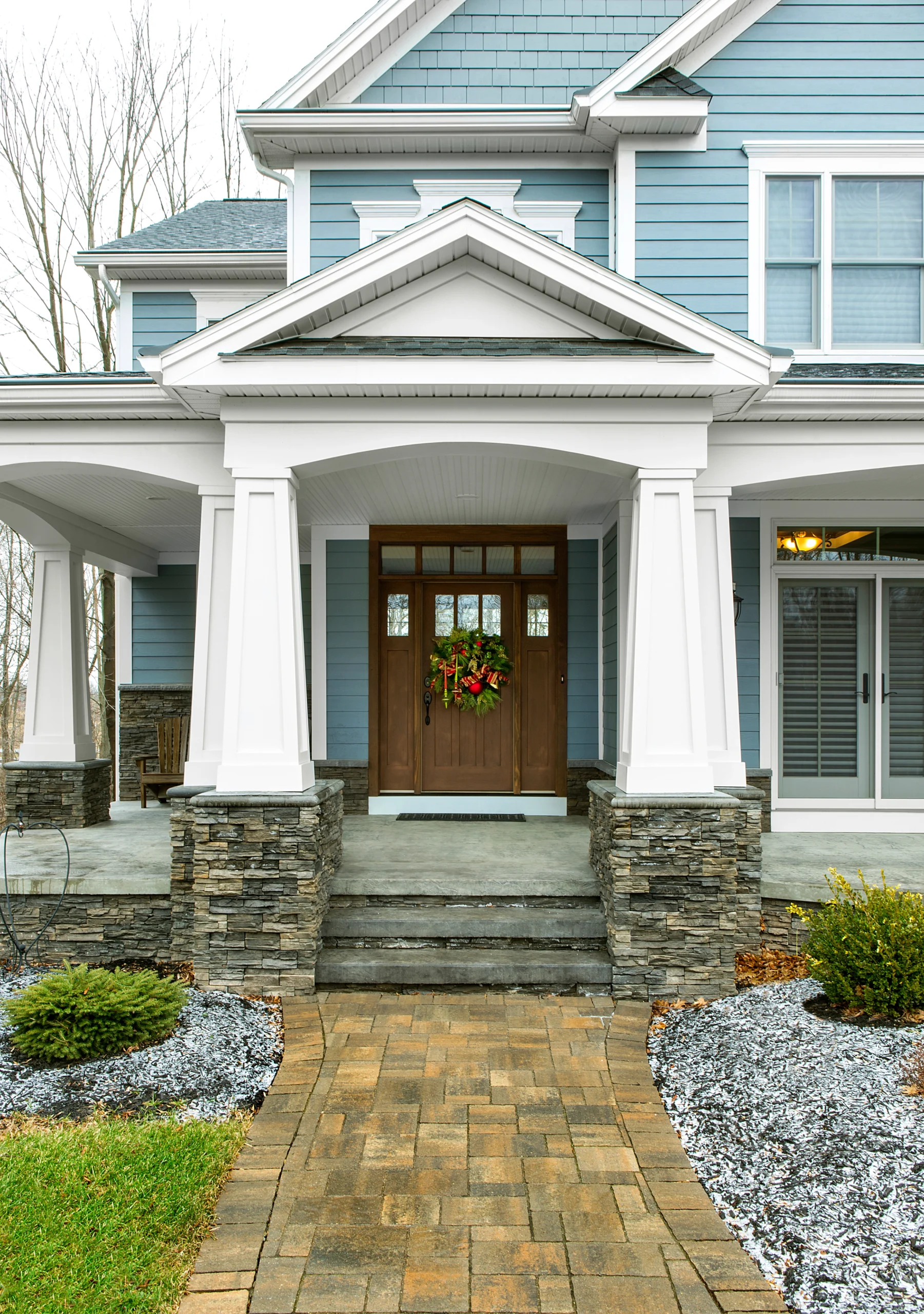 how to choose a roof color; how to choose a shingle color; roof shingle colors